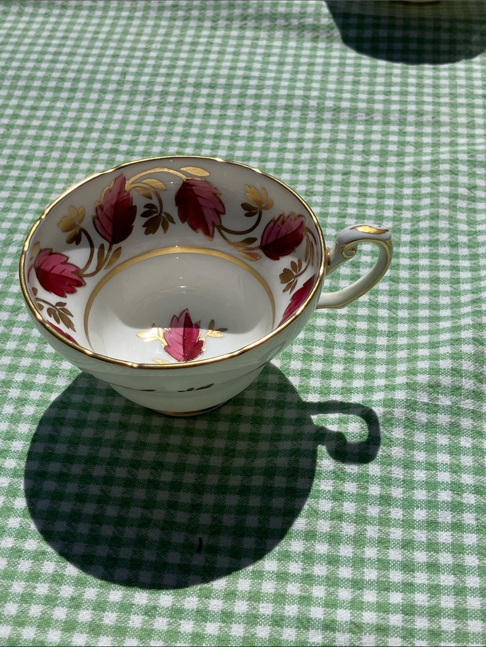 EB Foley gold trimmed bone china tea cup made in England V2570 purple